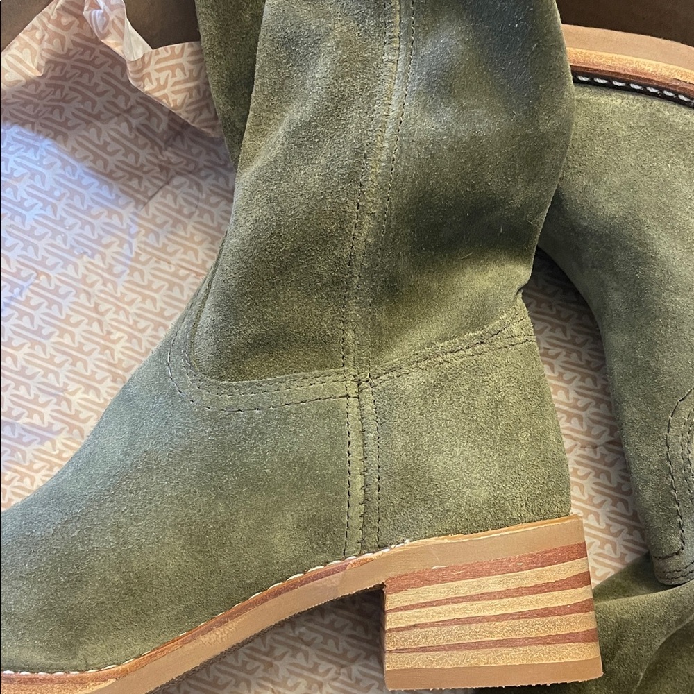 Frye Campus 12R Olive 8.5M - Picture 3 of 12